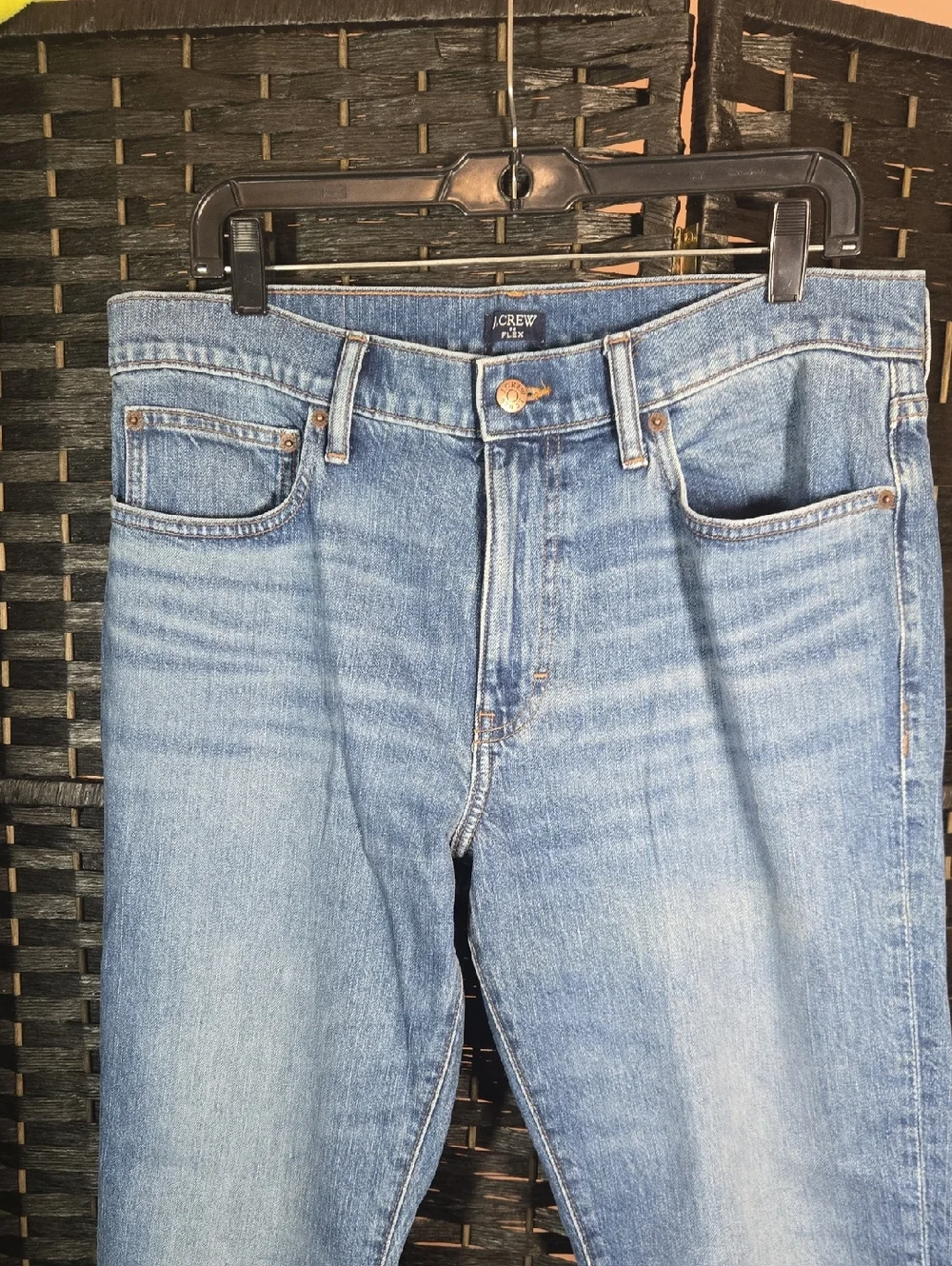 J. Crew Men's Vintage Flex Medium Blue Straight Jeans 33X32 NWT